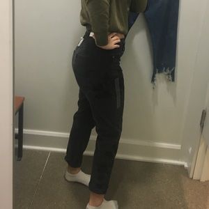 Black high waisted boyfriend jeans